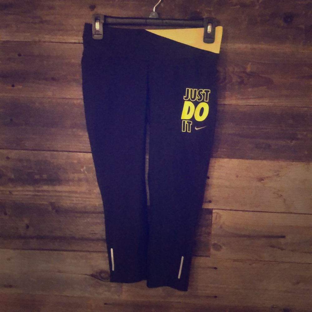 Nike Dri-fit Capri